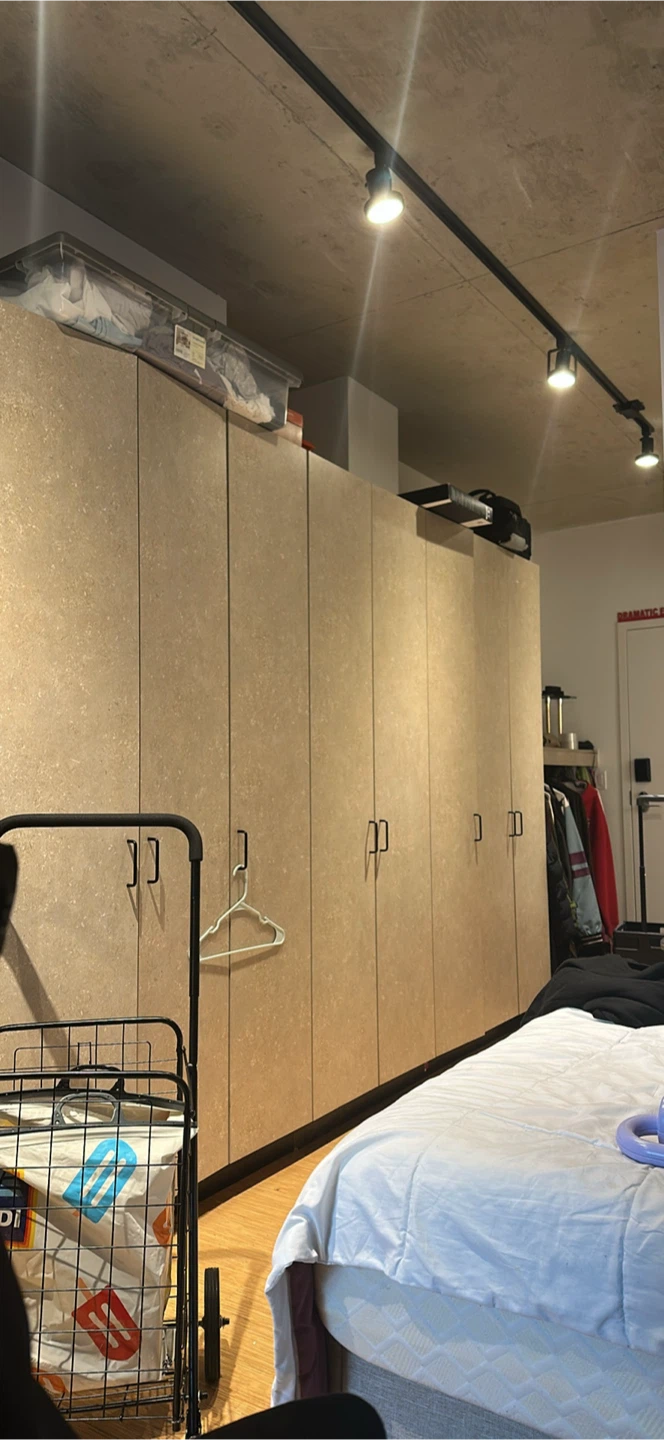 Move out sale and closet clean out