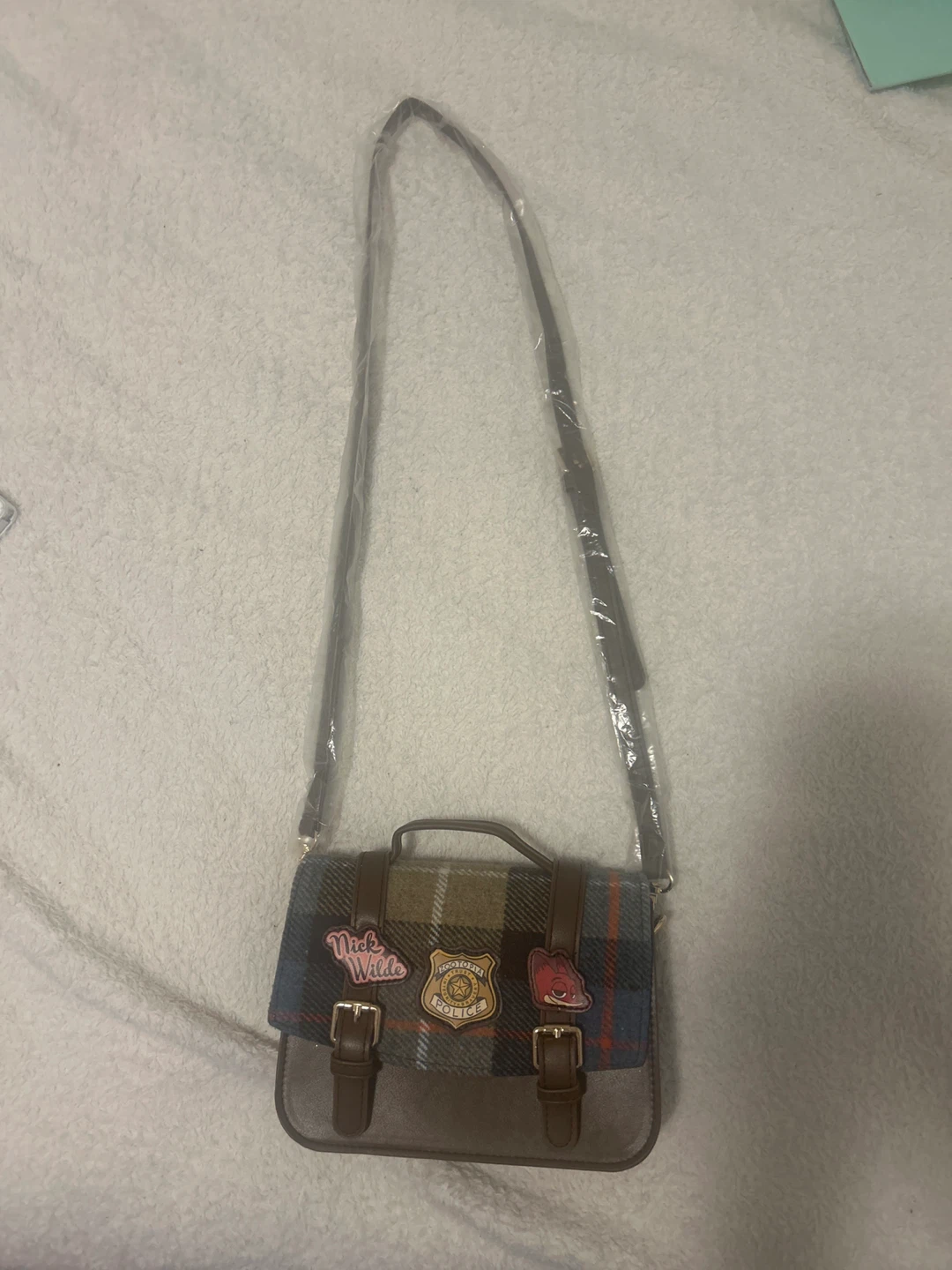 Zootopia "Nick Wilde" Plaid Crossbody Bag - photo 4