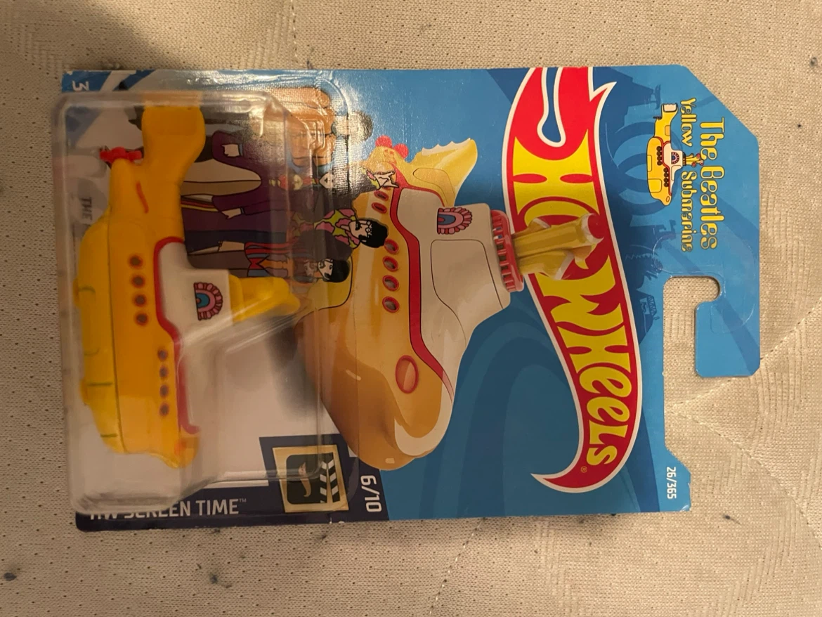 Hot Wheels The Beatles Yellow Submarine Die-cast Car