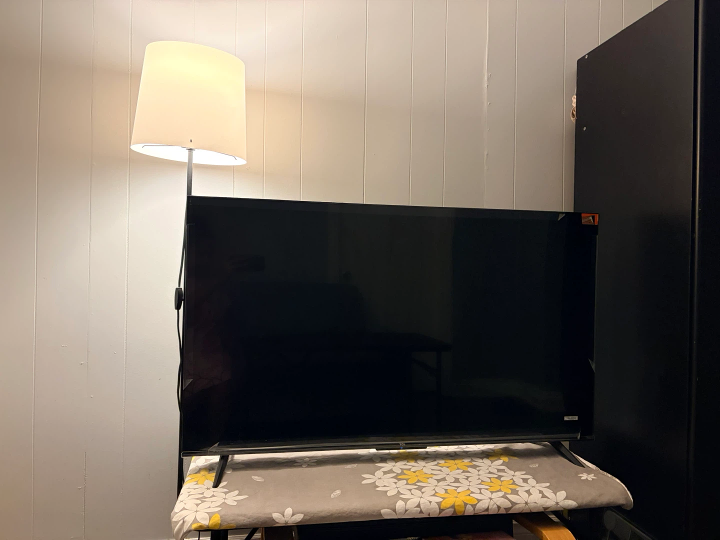 TCL 50” 4K Roku Smart TV (Model 50S451-CA)