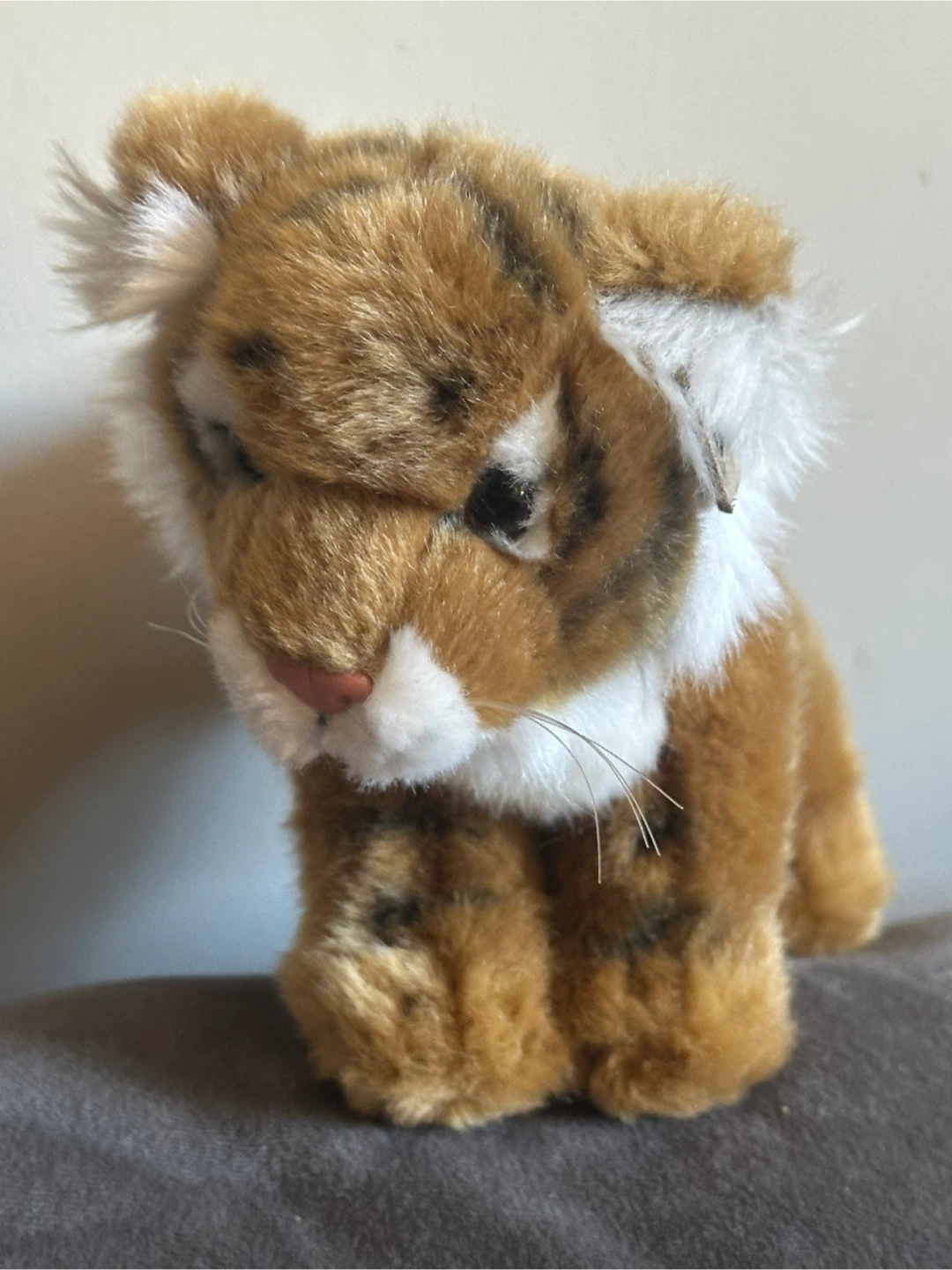 Vintage WWF Tiger Plush 7.5" Anna Club Leather Ear Tag - photo 2