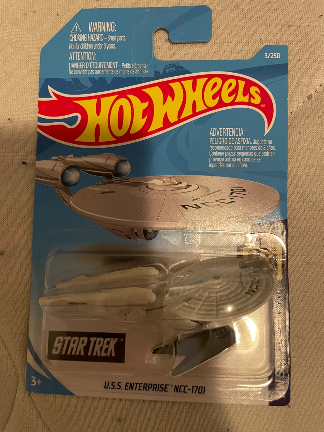 Hot Wheels Star Trek U.S.S. Enterprise NCC-1701 Die-Cast Toy