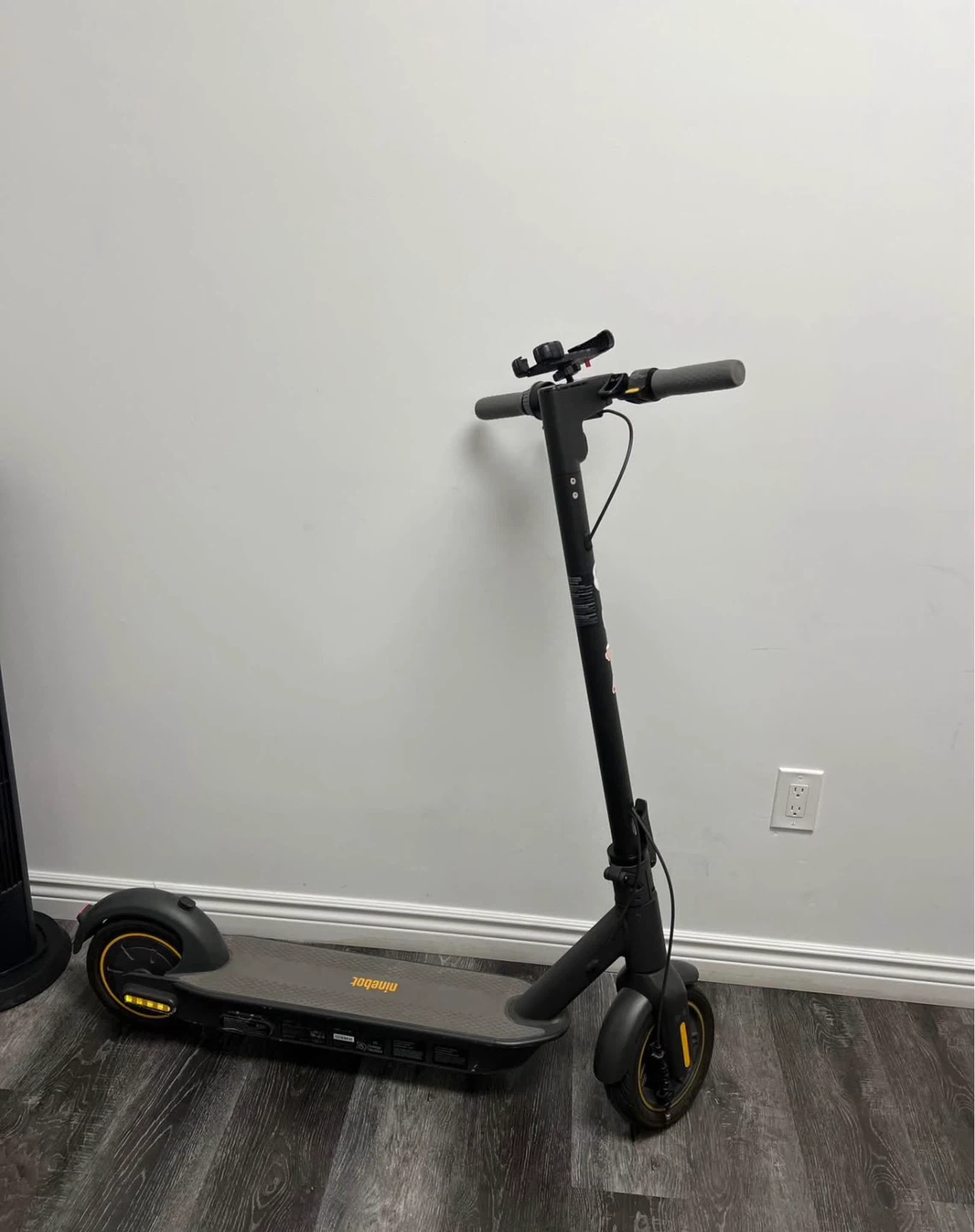 Segway Ninebot  Scooter