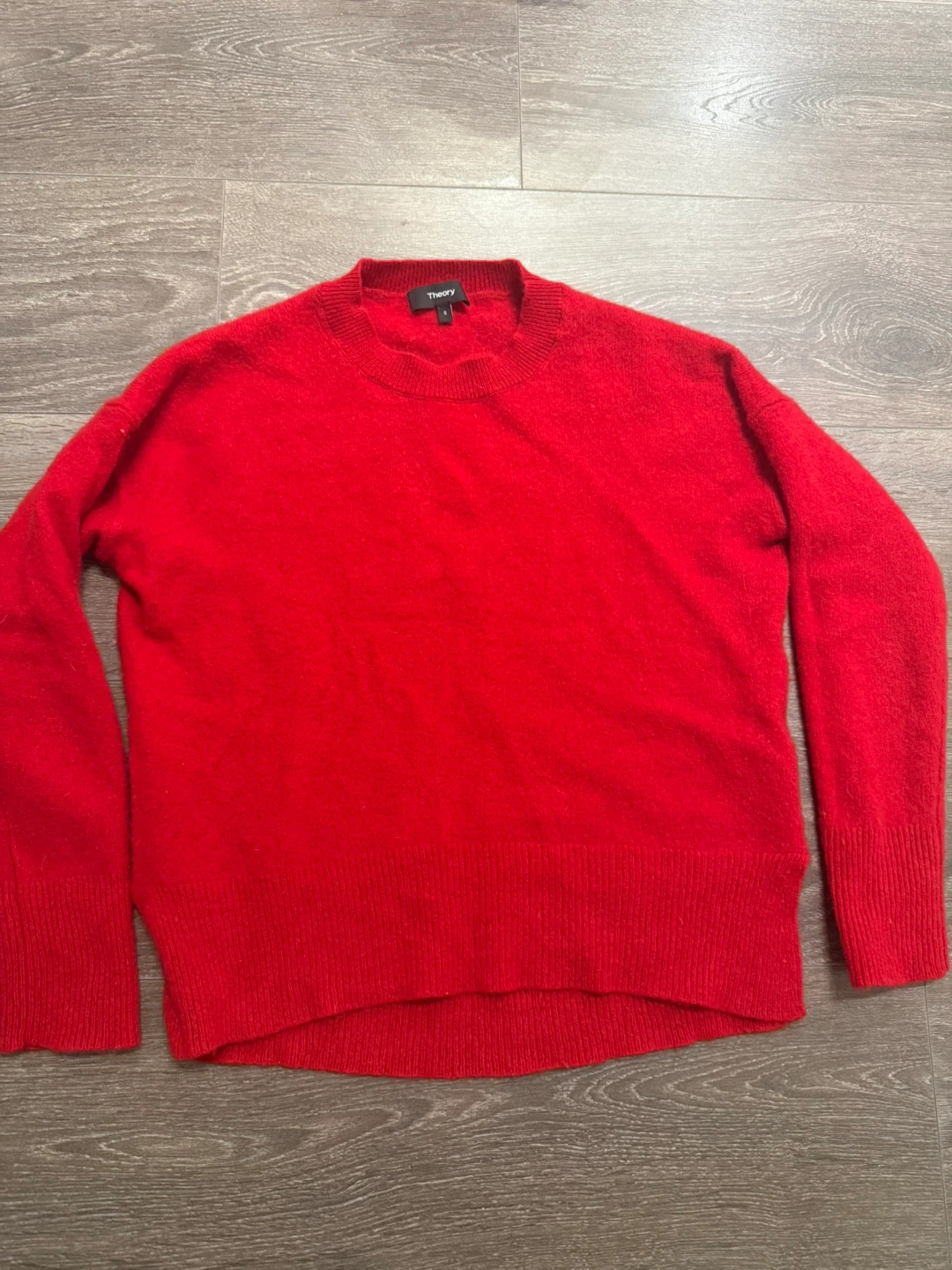 Theory Red Cashmere Sweater size small