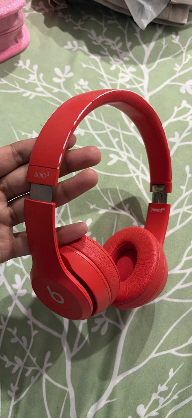 Beats Solo Wireless Headphones in red
