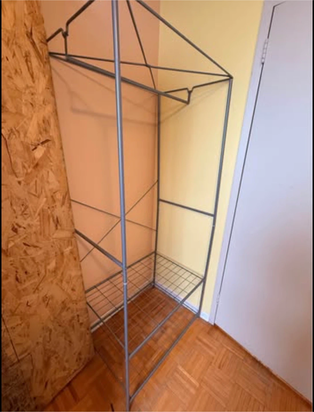Metal Garment Rack with Shelf