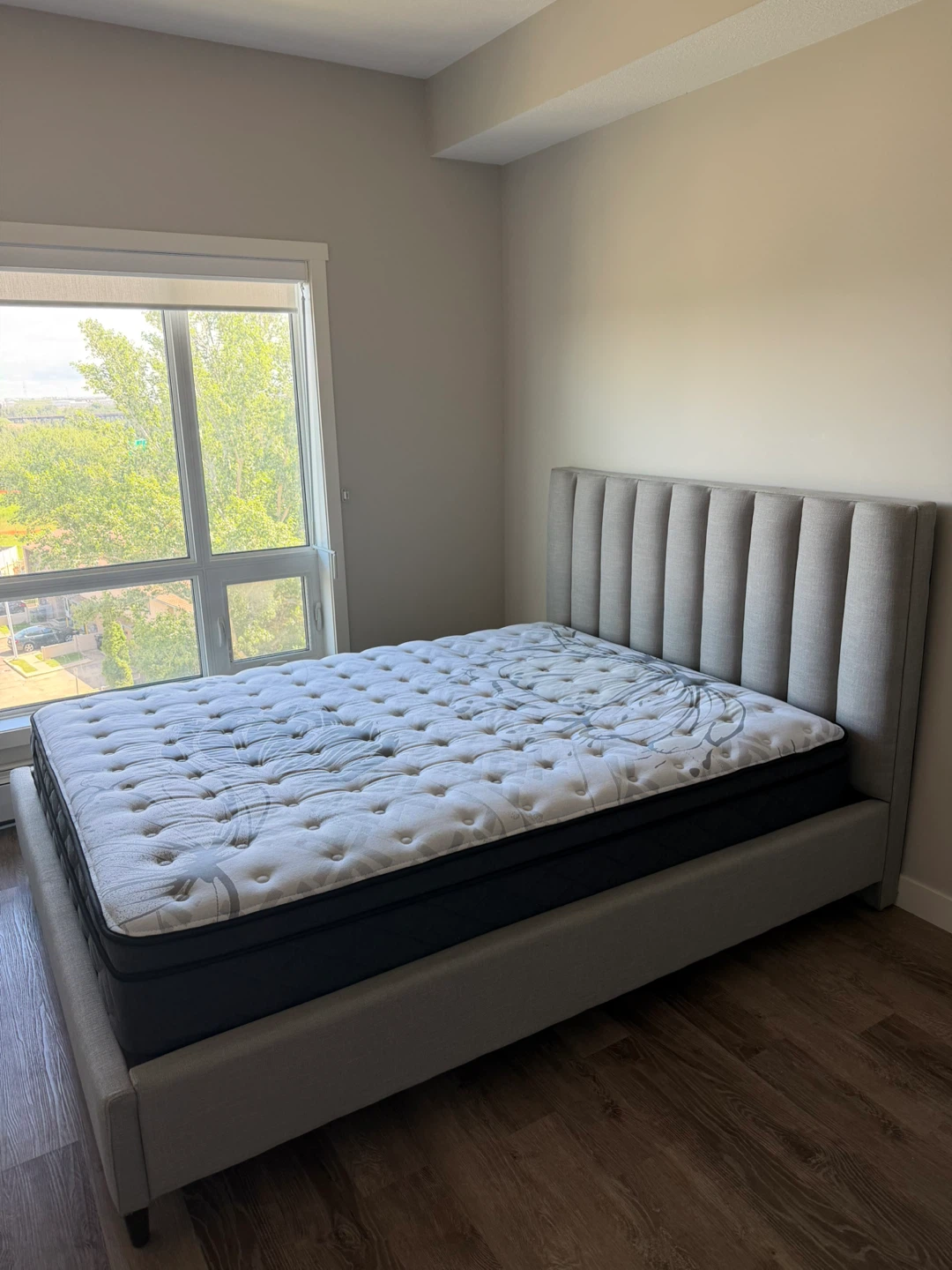 Grey Queen Bed plus Premium Queen Mattress - photo 5