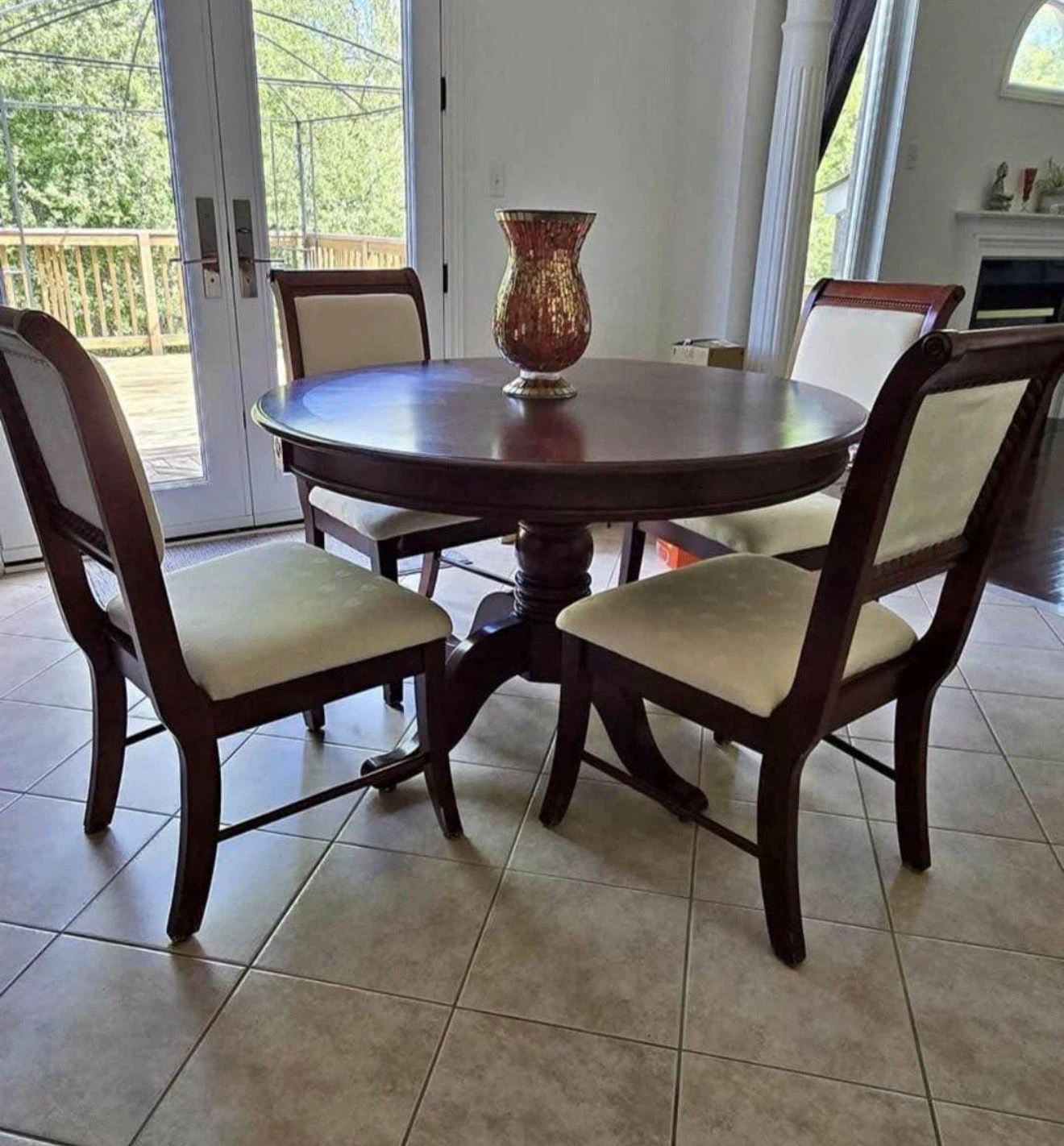 Round Pedestal Dining Table with 4 Chairs - photo 3