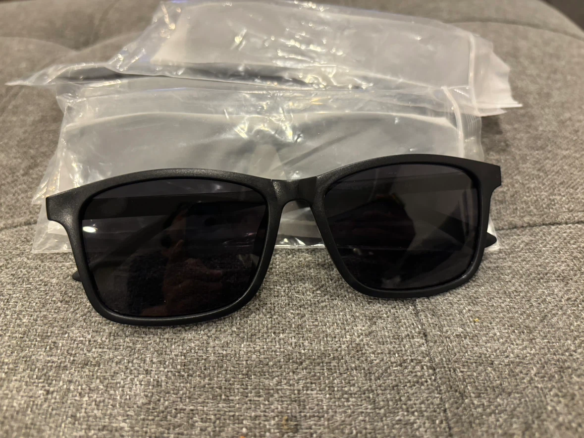 Black Sunglasses - Set of six