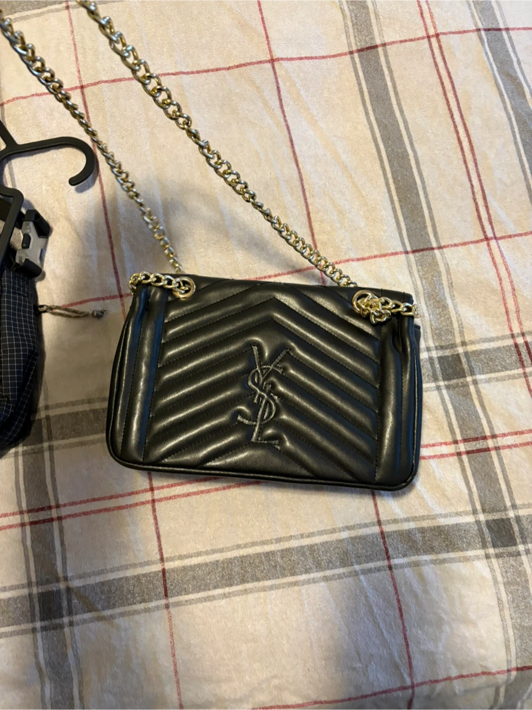 Yves Saint Laurent Black Leather Shoulder Bag - photo 2