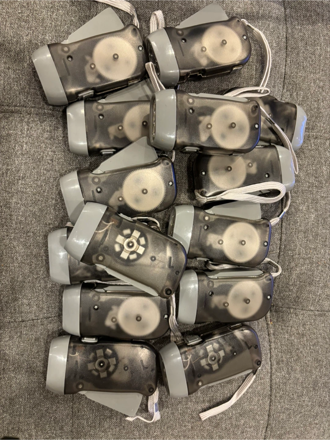 14 Hand Crank Flashlights - photo 3