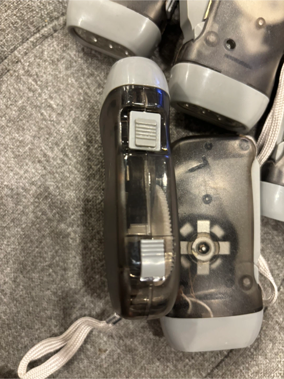 14 Hand Crank Flashlights - photo 4