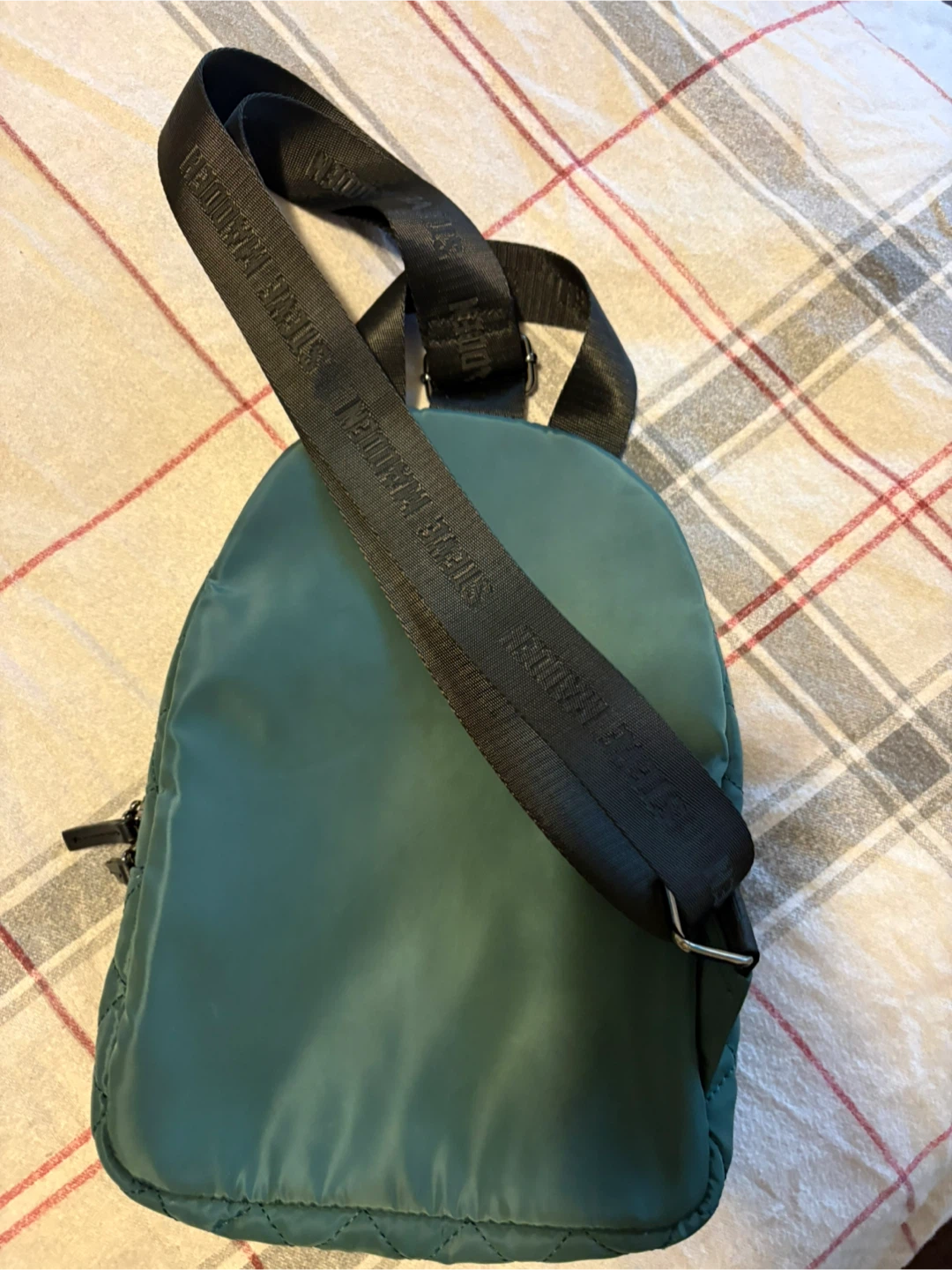 Steve Madden Quilted Sling Backpack Green - photo 2