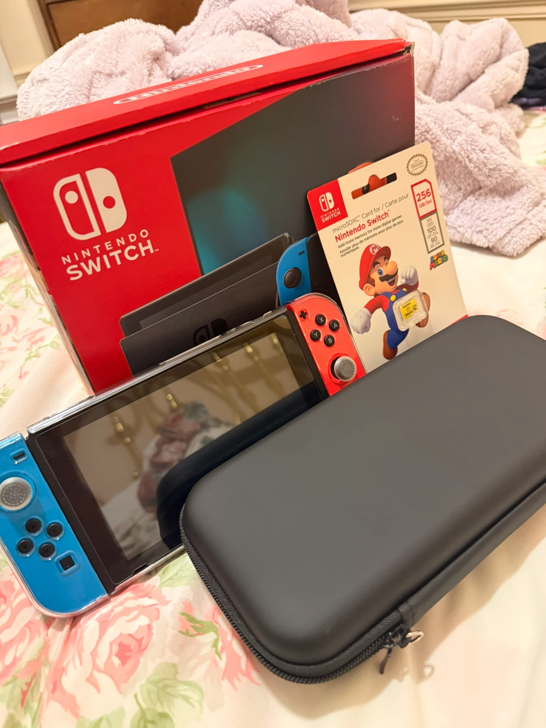 Nintendo Switch Console with 256GB MicroSD Card - photo 2
