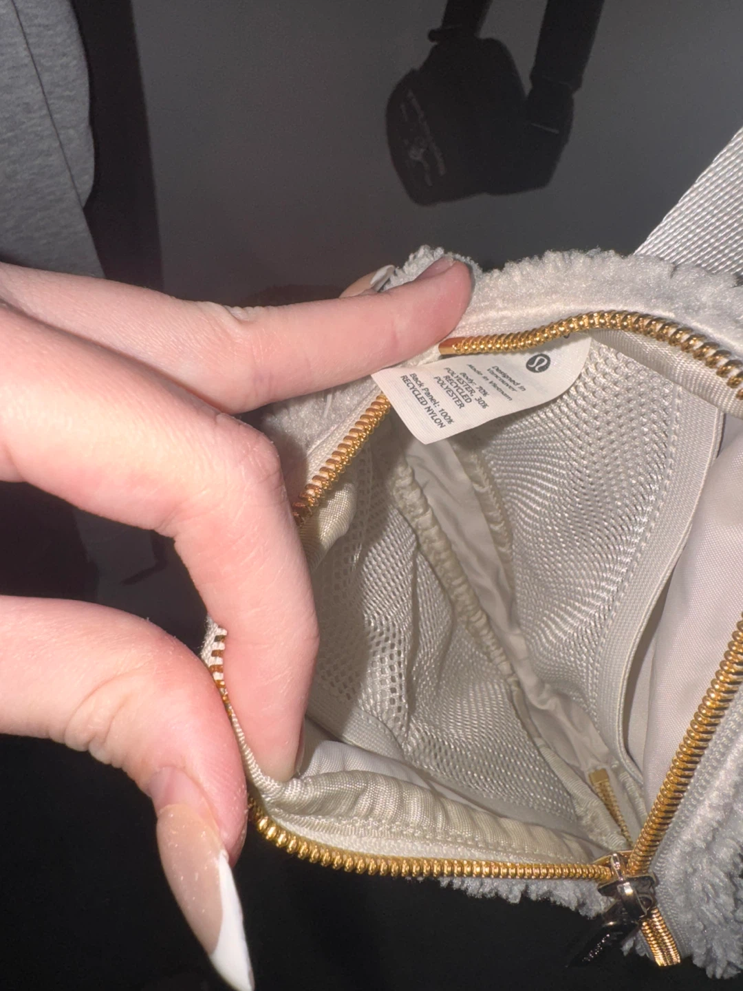 Lululemon Everywhere Belt Bag - Cream Fleece - photo 3