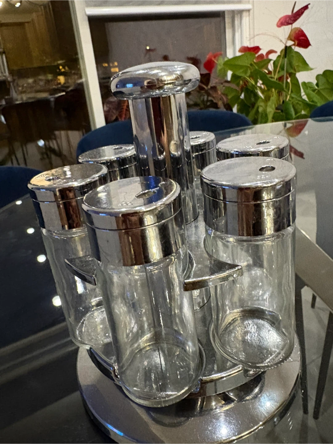 Chrome Spice Rack with 6 Jars