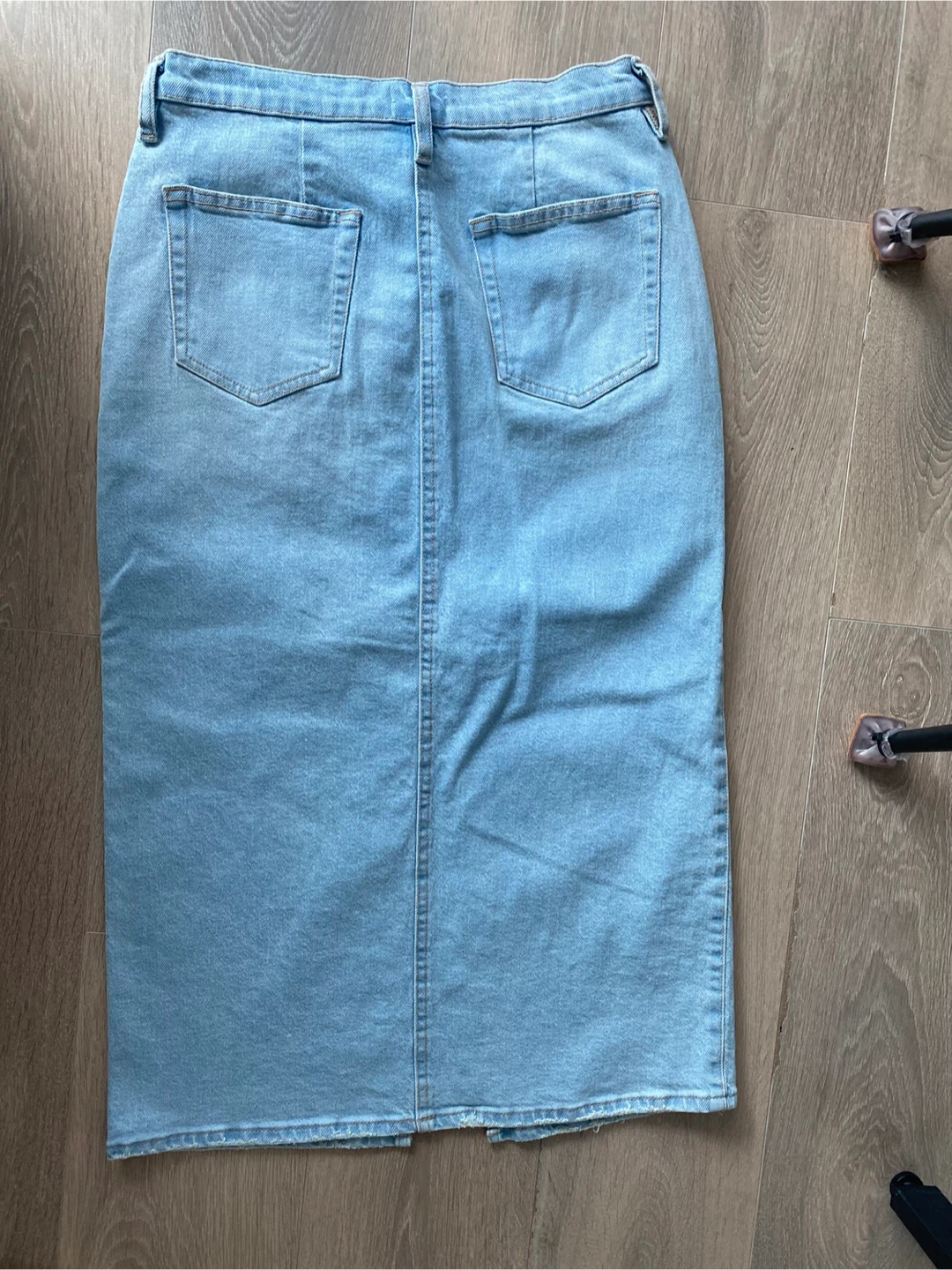 Oak + Fort Denim Midi Skirt Size 27 - photo 3