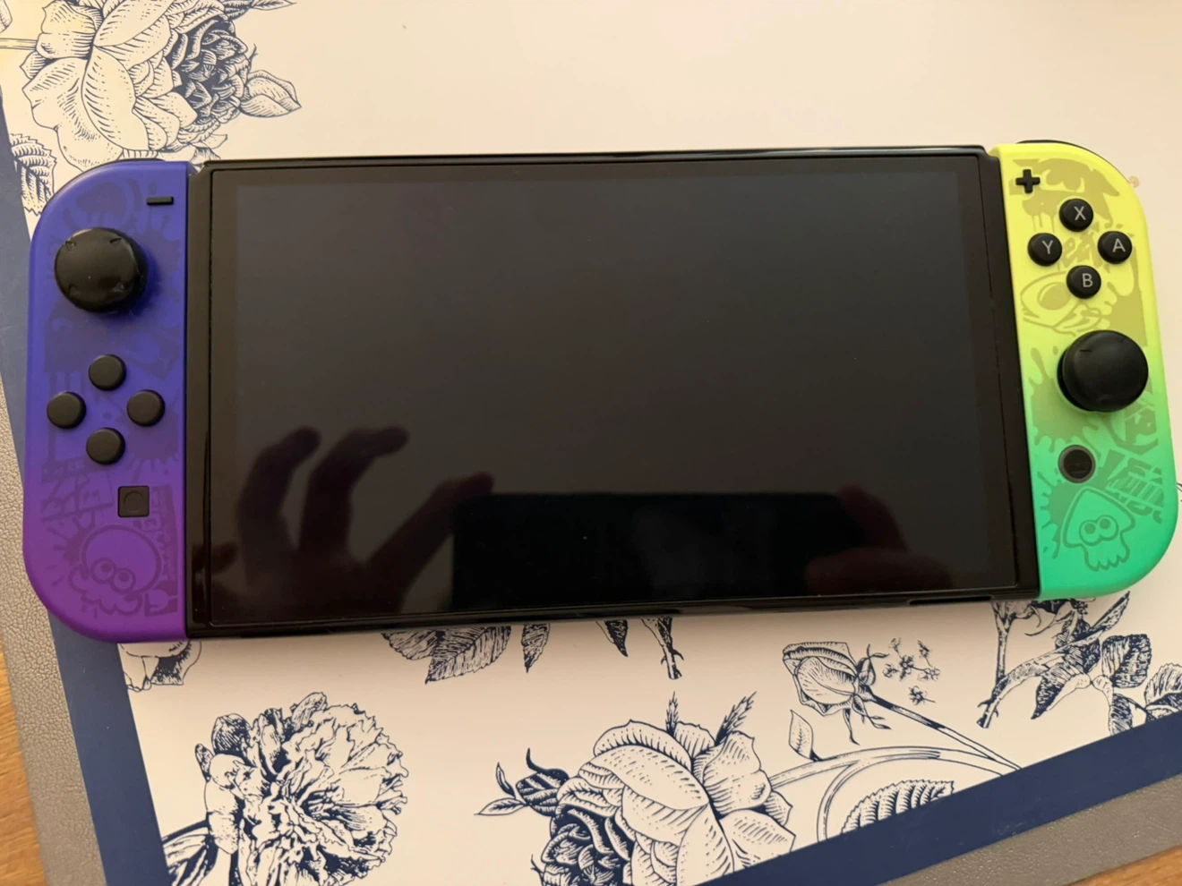 Nintendo Switch OLED – Splatoon 3 Edition (Dock Play Only) - photo 2