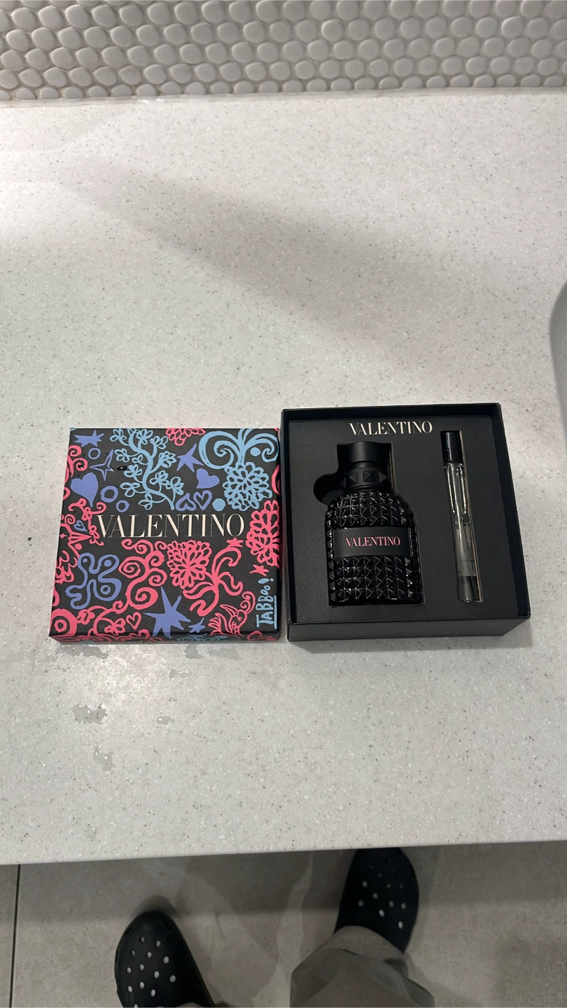 Valentino Donna Born in Roma Eau de Parfum Gift Set