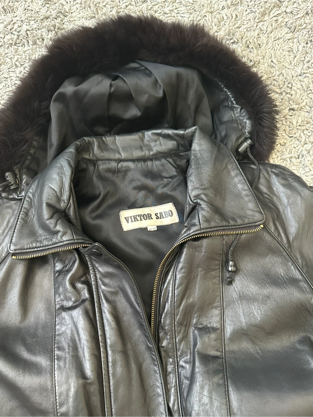 Woman’s Leather Jacket - photo 2