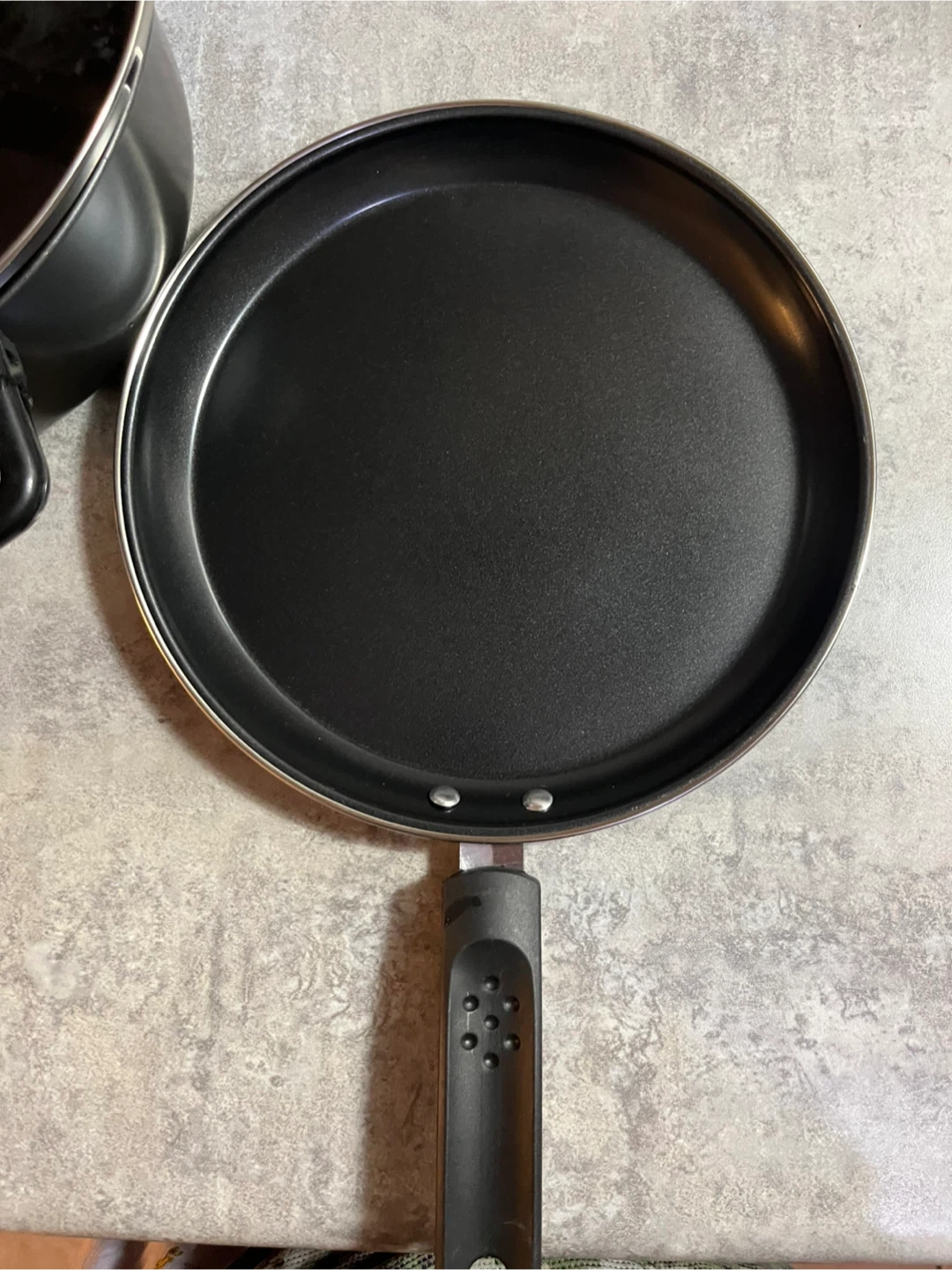 pan and pot