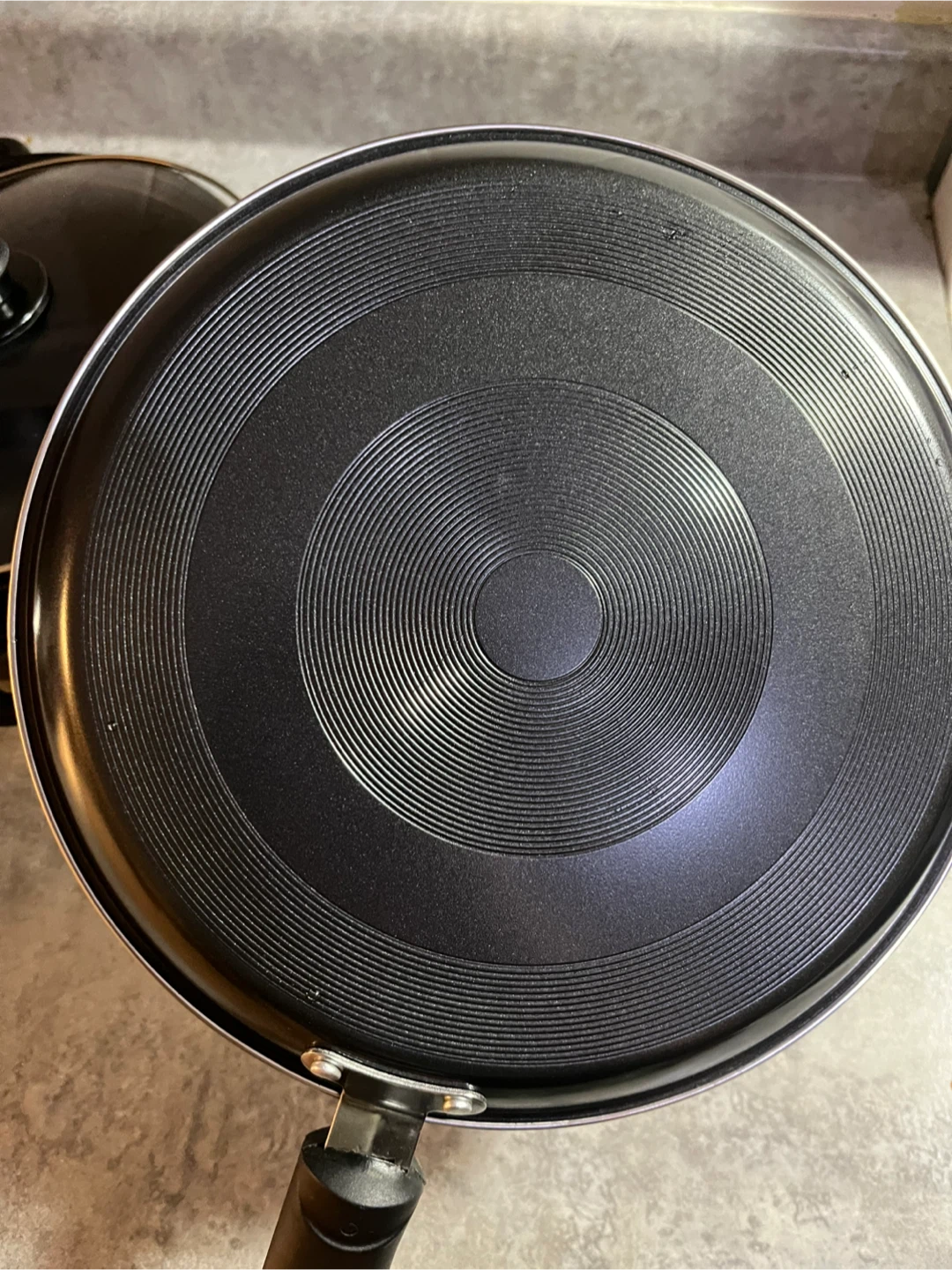pan and pot - photo 2