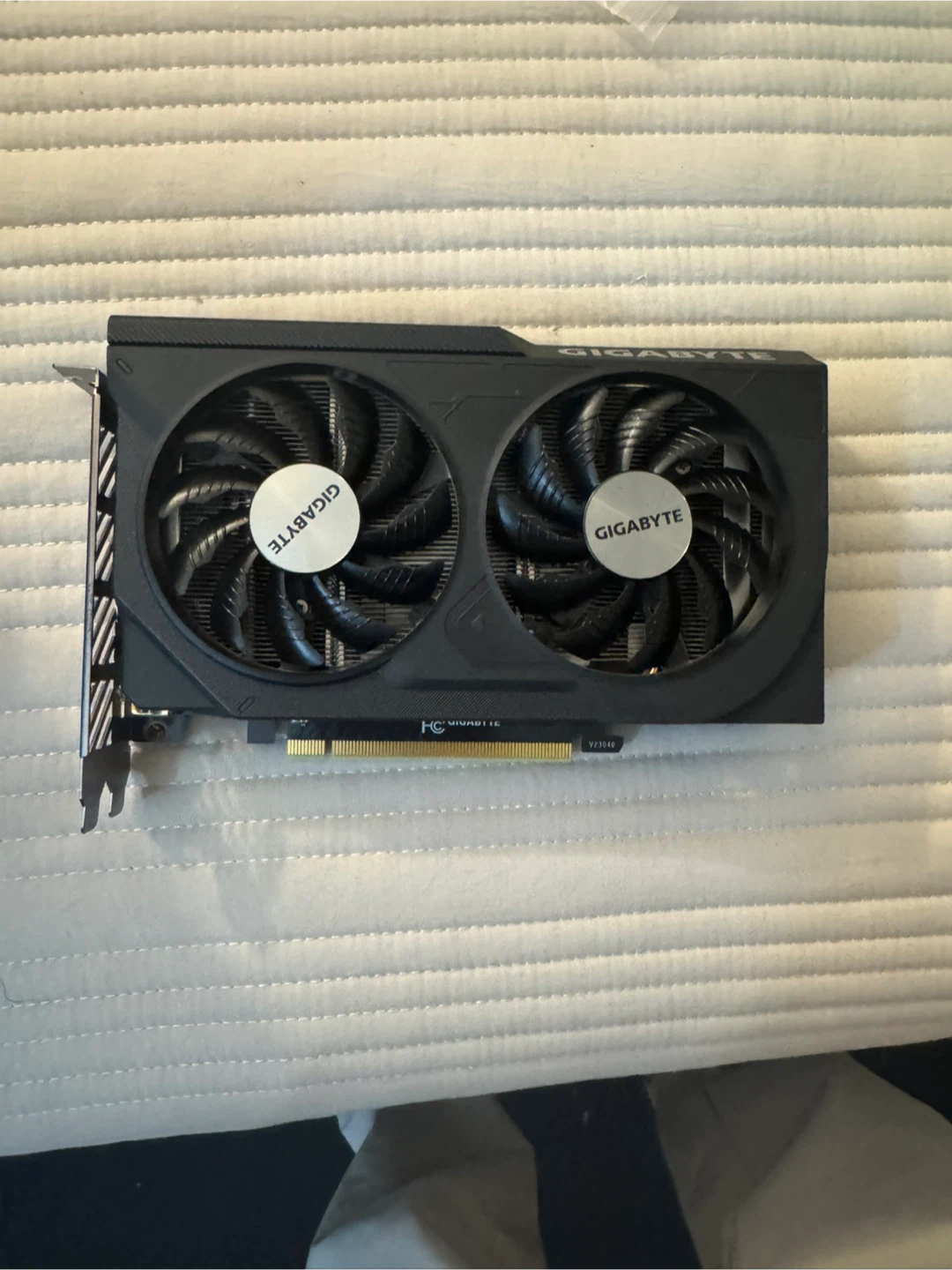 Gigabyte GeForce RTX 4060 - photo 4