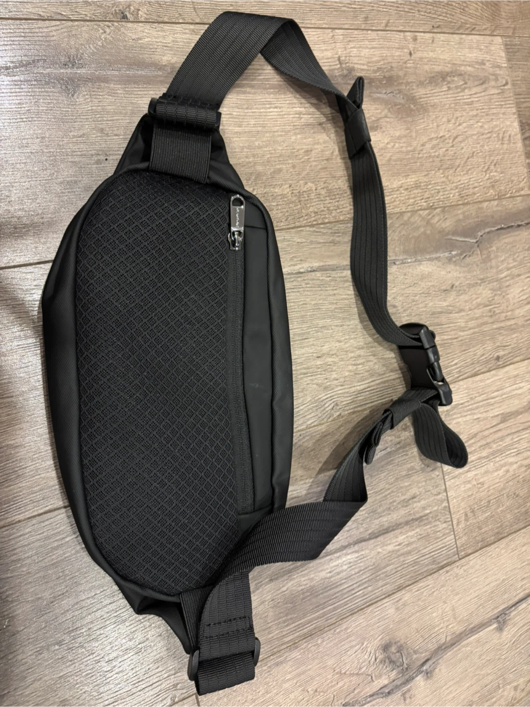 BANGE Sling Bag - photo 2