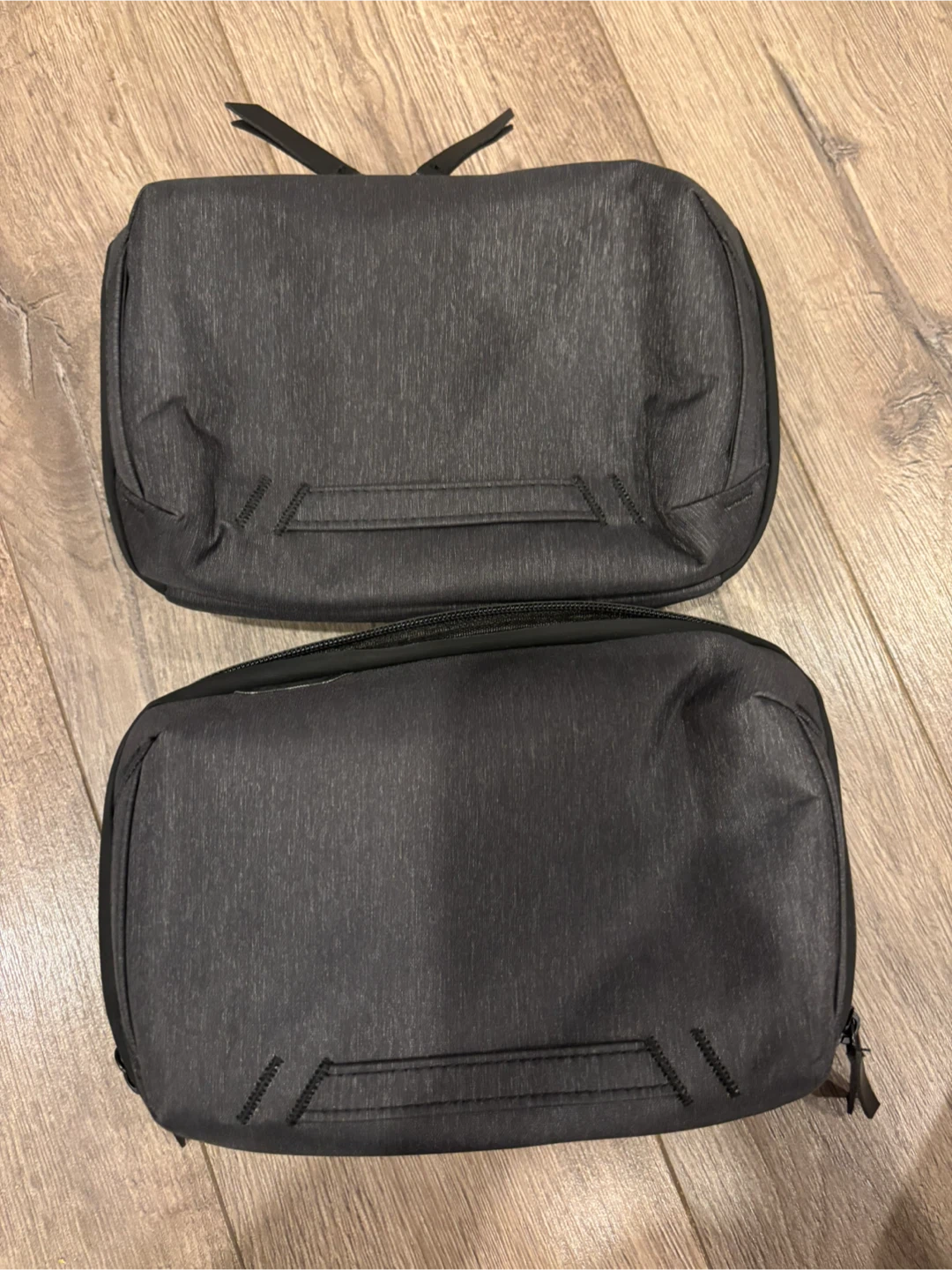 Lot of 2 Black Tech Pouch Organizers - photo 4
