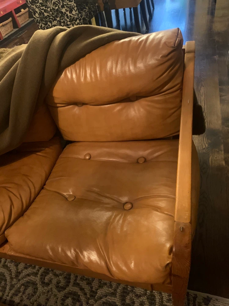 genuine leather sofa with wood frame and faux fur cover - photo 2