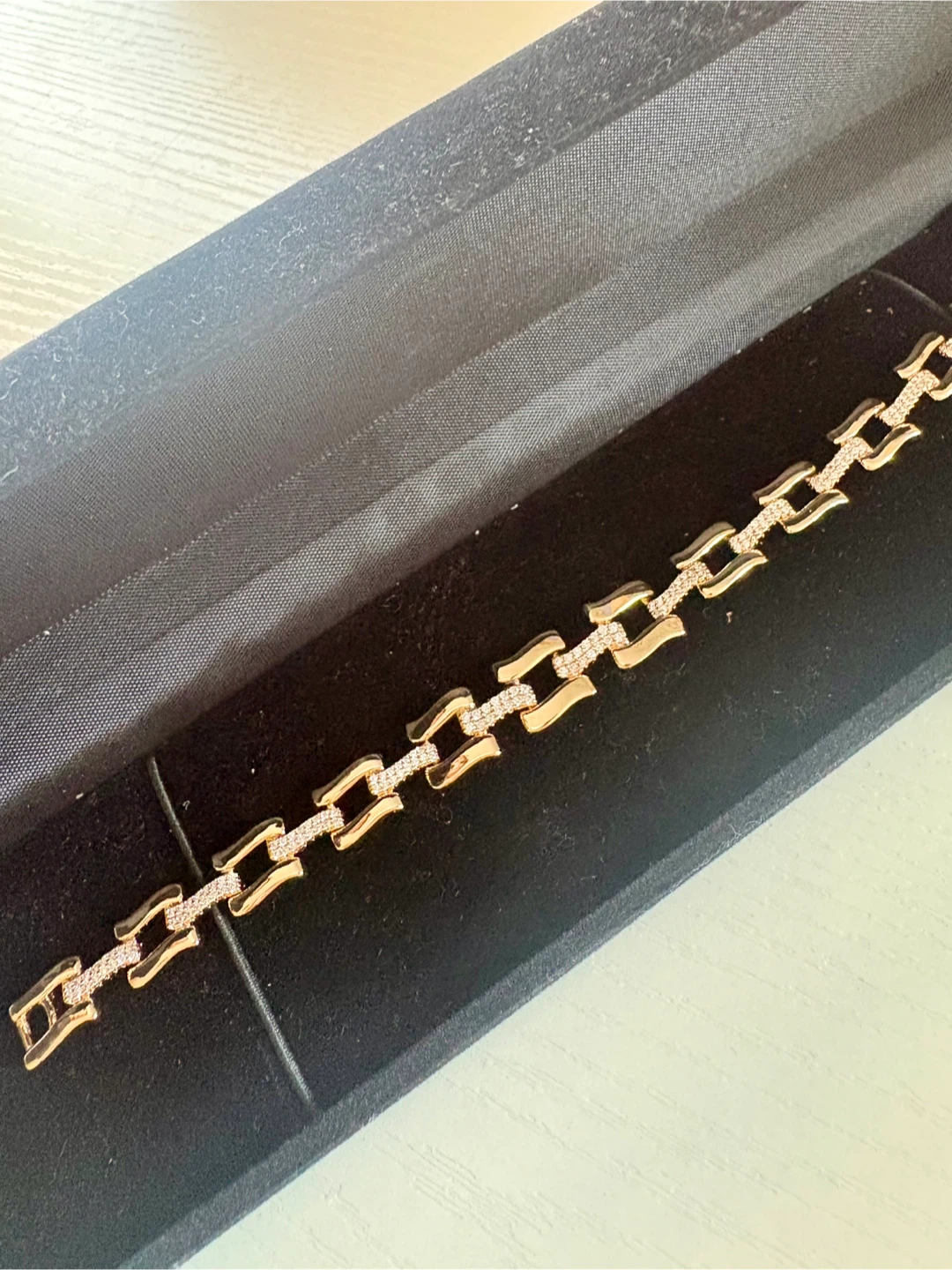Women’s 14K Gold Jewelry Set - Necklace, Bracelet, Ring - photo 3
