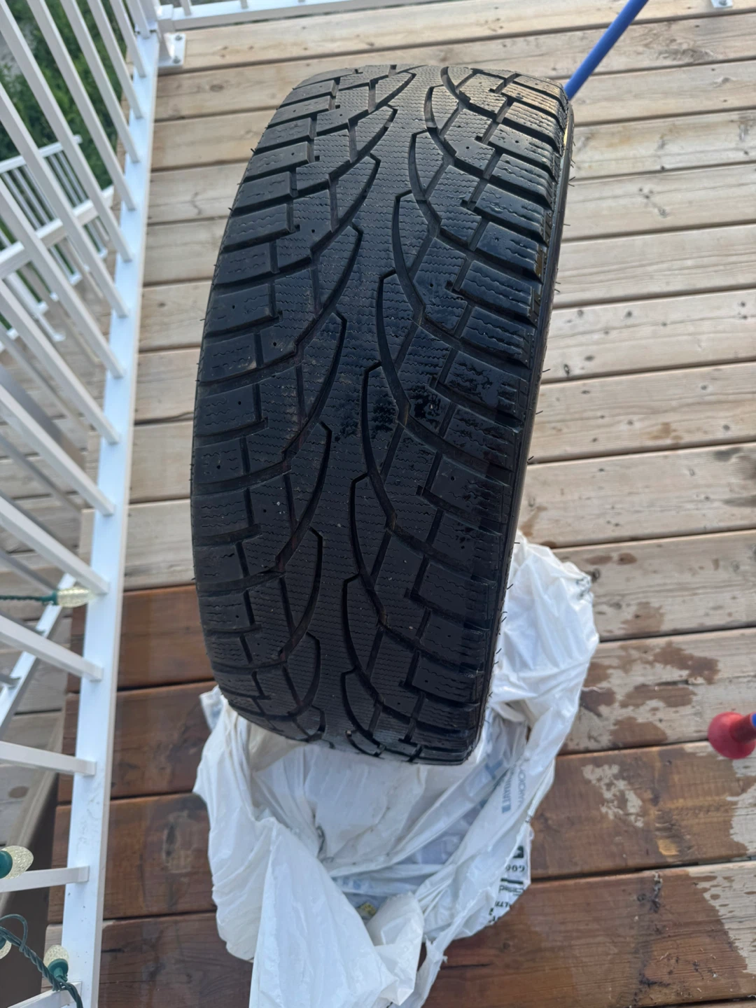 Winter Tires 235/40R19 | Used 1 Season | No Rims + Spare - photo 4
