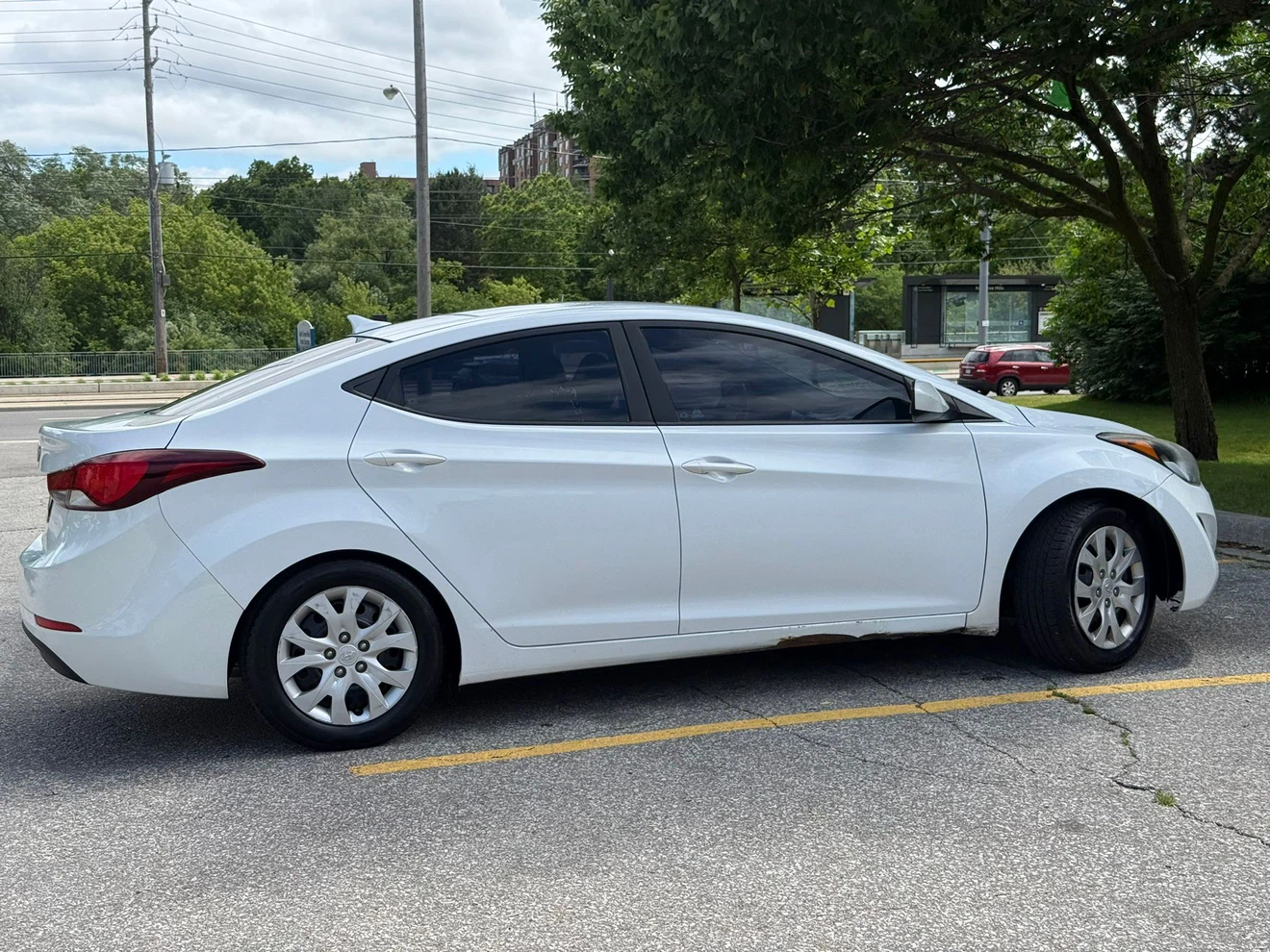 2015 Hyundai Elantra - photo 4