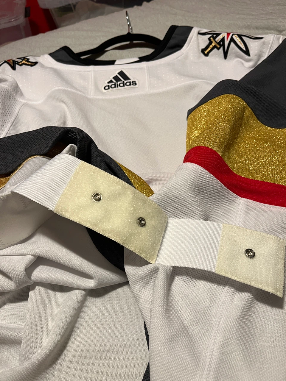 Adidas Vegas Golden Knights NHL Hockey Jersey Size 46 - photo 5