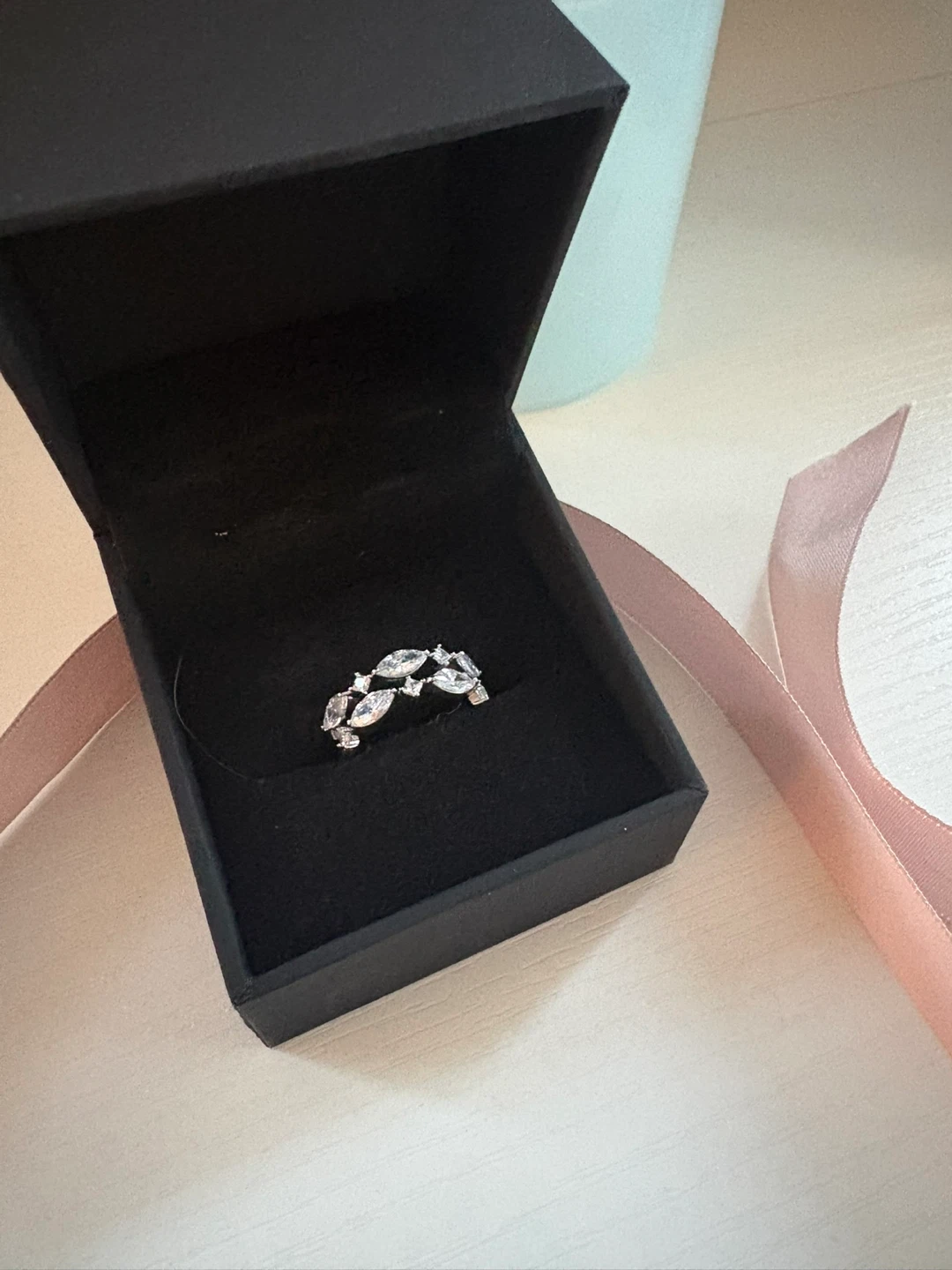 Women's Jewellery Set - Bracelet, Earrings, Ring - photo 4