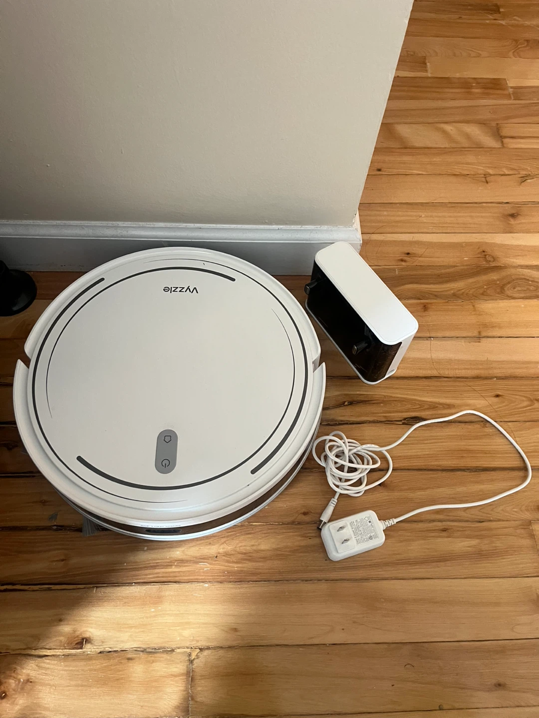 Vyzie Robot Vacuum Cleaner