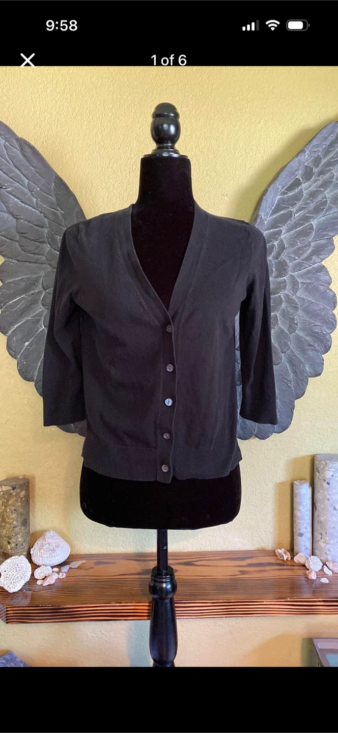 Gap Cropped Button Down Cardigan 3/4 Sleeve