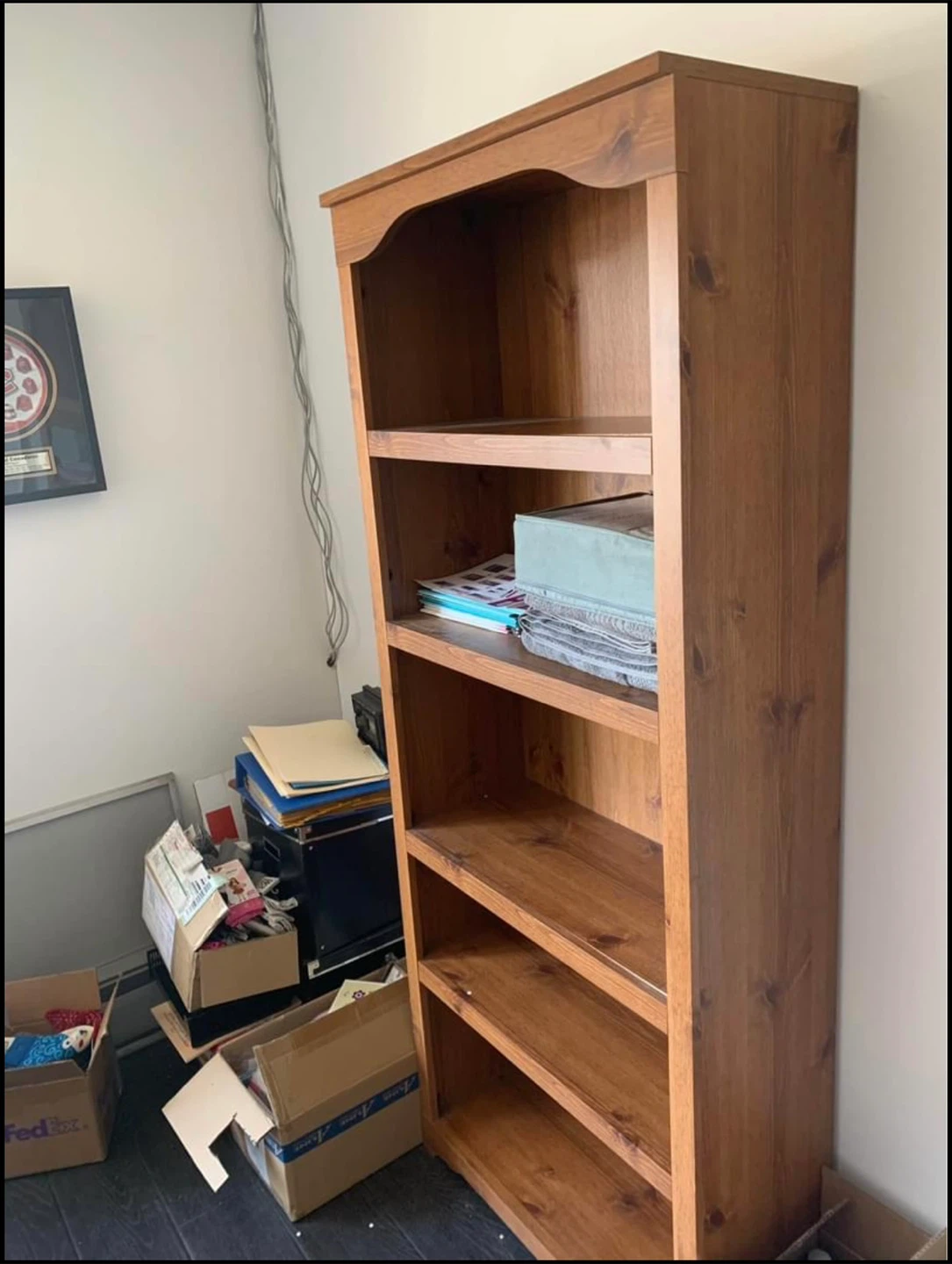 [MOVING SALE] Tall Large Wooden Bookshelf (5 Shelves) - photo 3