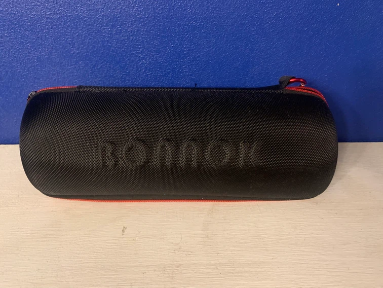 Portable Wireless Bluetooth Microphone with Case - photo 2