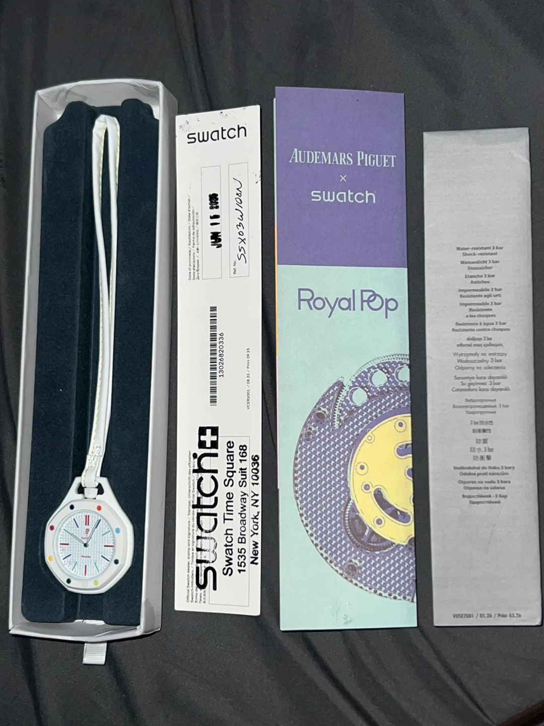 Swatch Royal Pop Watch Huit Blanc NO OUTTER BOX
