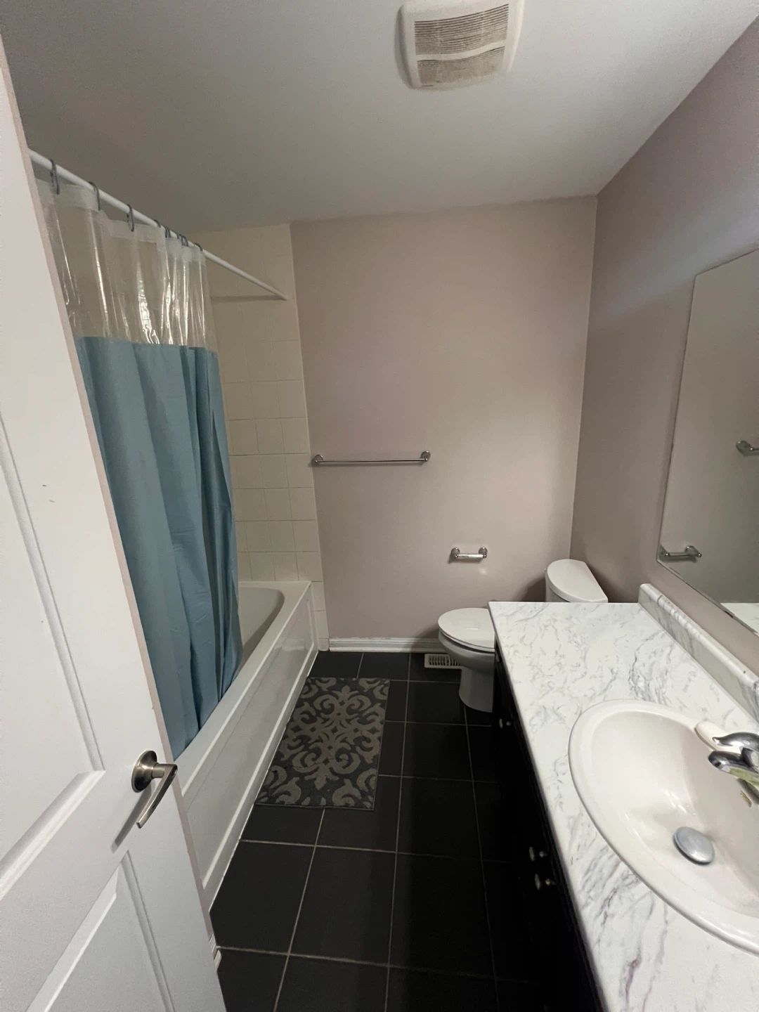 One room available for rent - photo 3