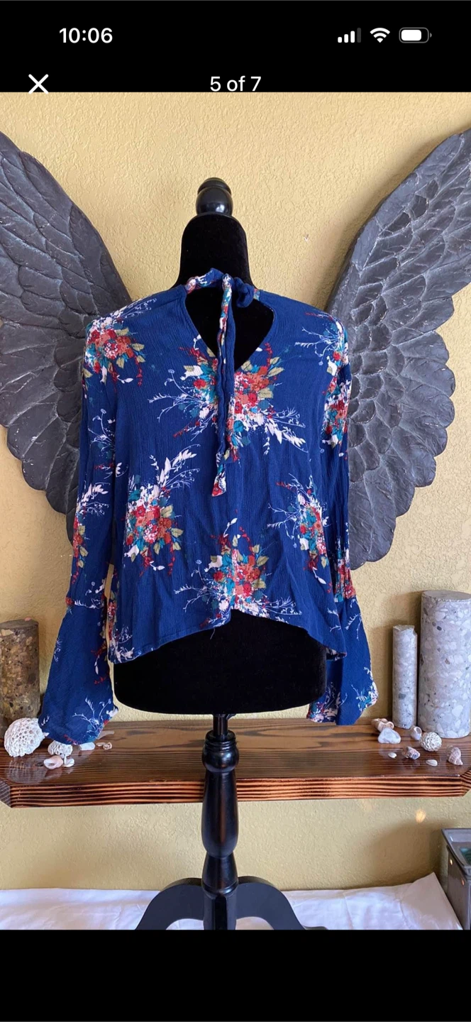 Lush Floral Bell Sleeve Shirt Top - photo 5