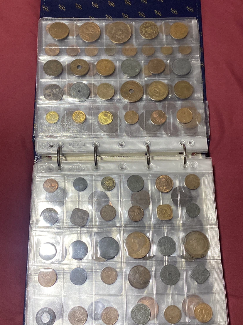 Vintage Coin Collection Album - photo 3