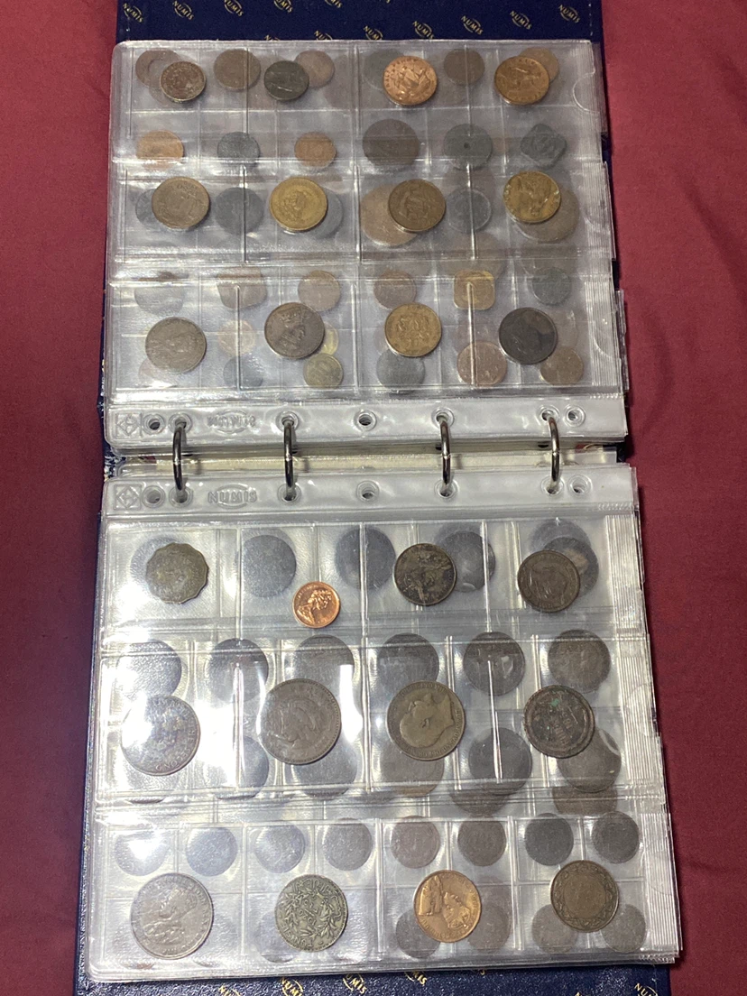 Vintage Coin Collection Album - photo 4