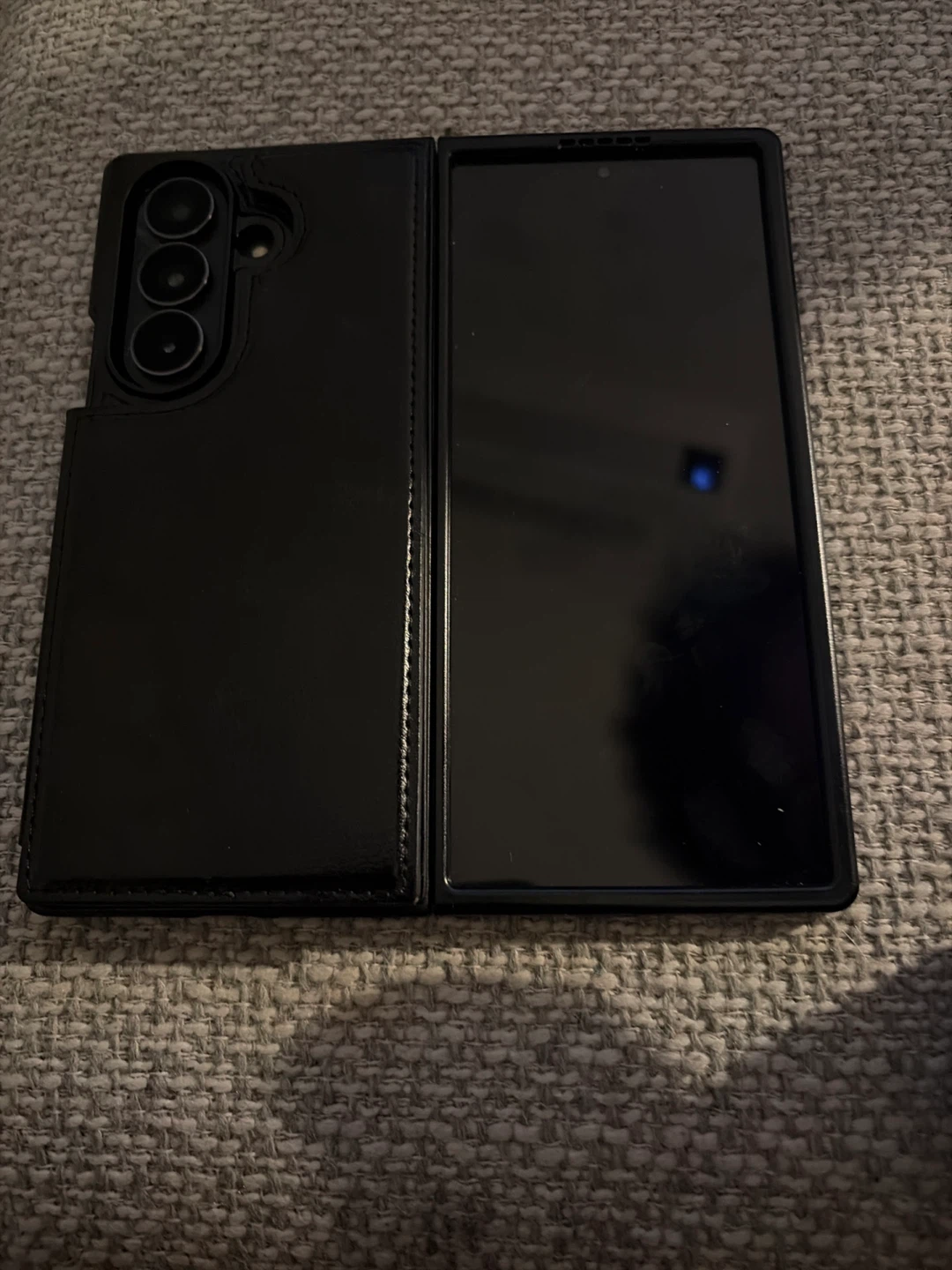 Samsung Galaxy Z Fold 4 Foldable Phone - photo 4