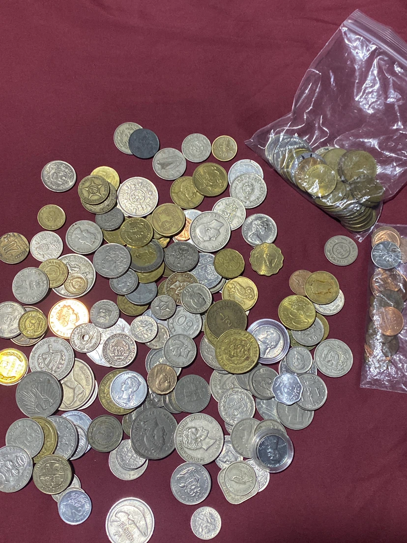 Vintage Assorted Collection of World Coins - photo 2