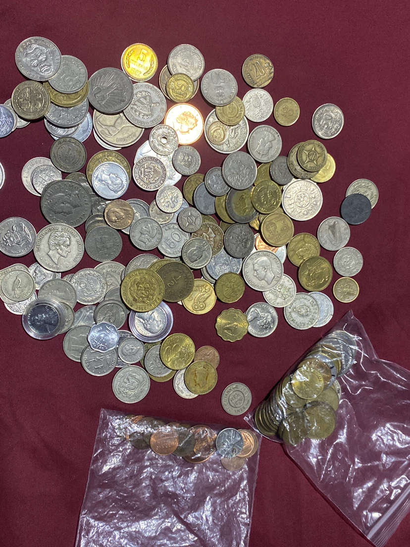 Vintage Assorted Collection of World Coins - photo 4