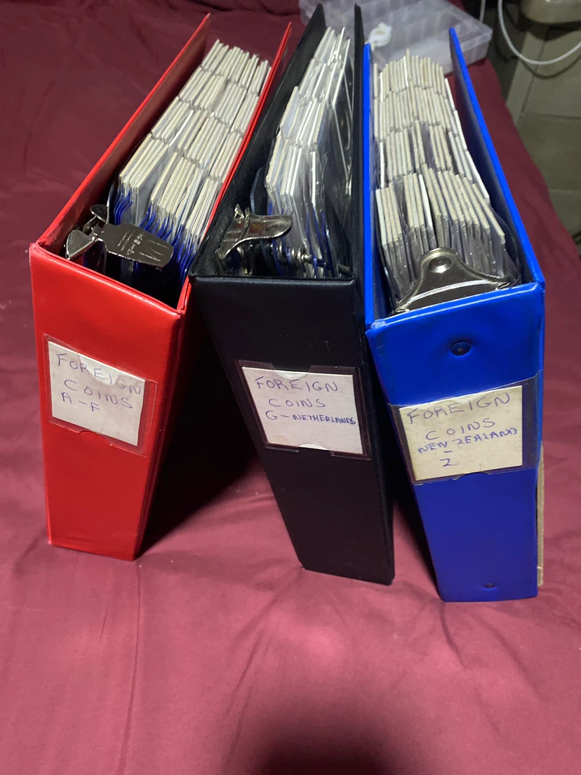 Vintage Collection of Foreign Coins in Binders - photo 5