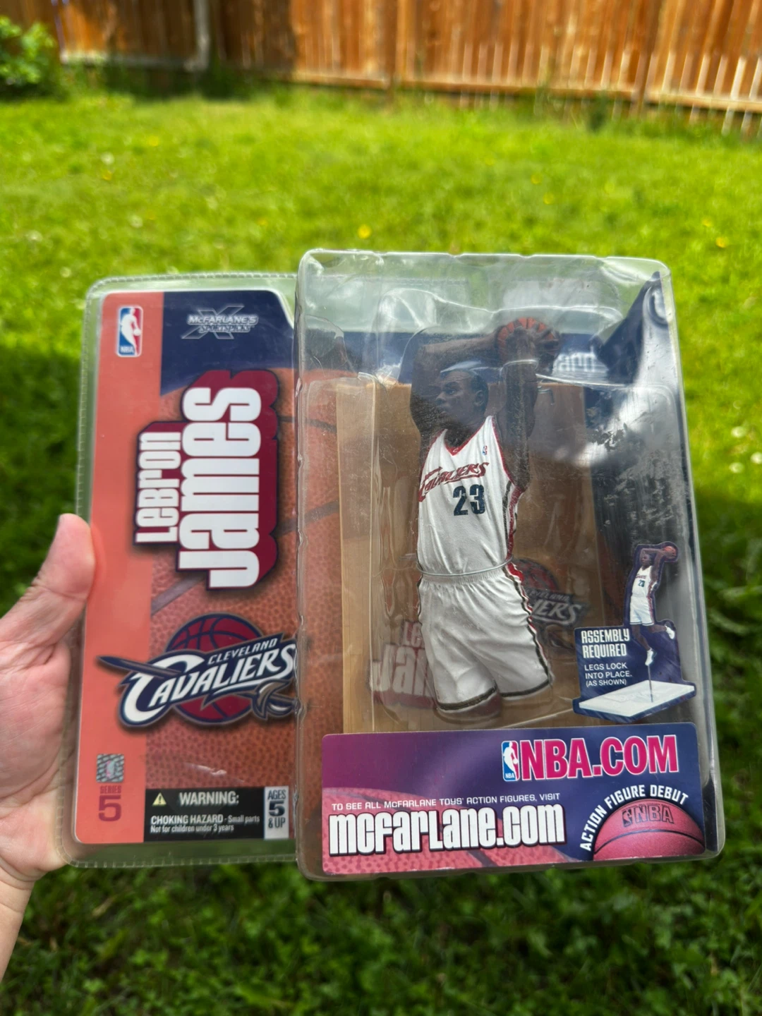 McFarlane Toys LeBron James Cleveland Cavaliers NBA Series 5