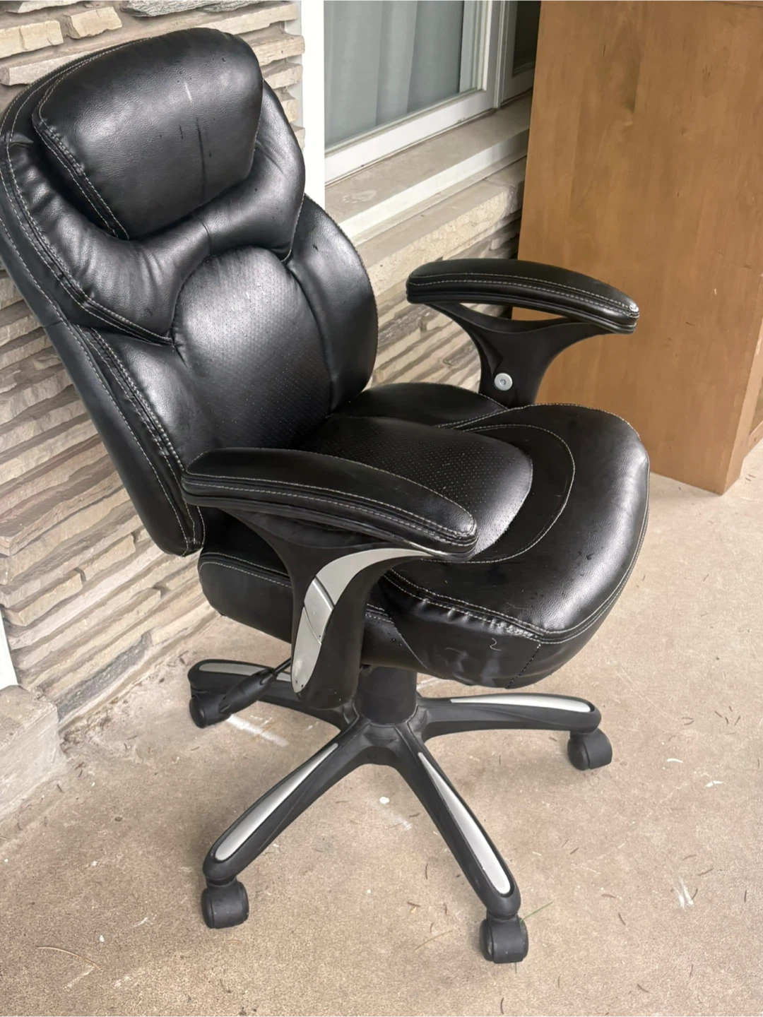 Black Faux Leather Office Chair - photo 5